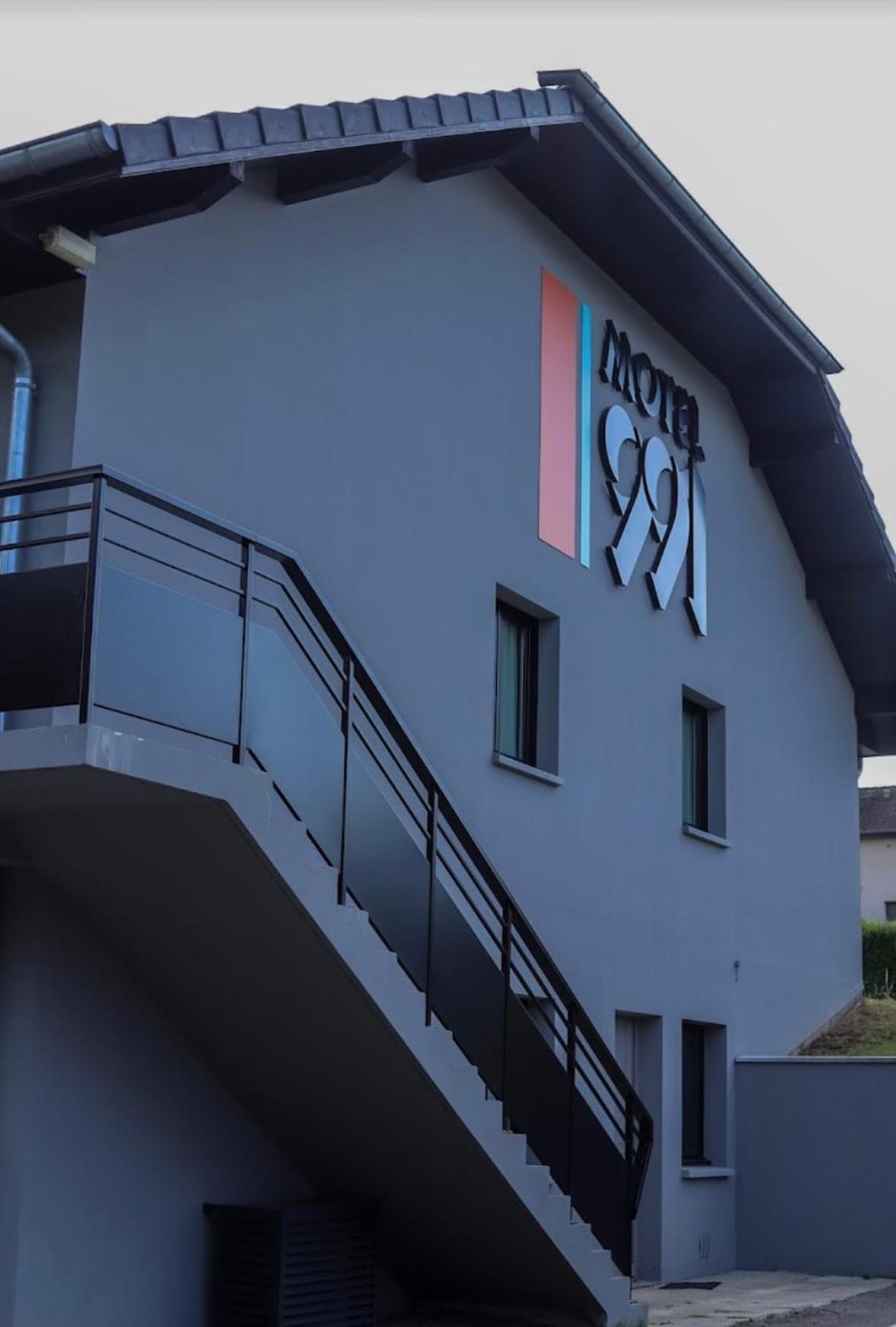 Motel 991 Viviers-du-Lac エクステリア 写真